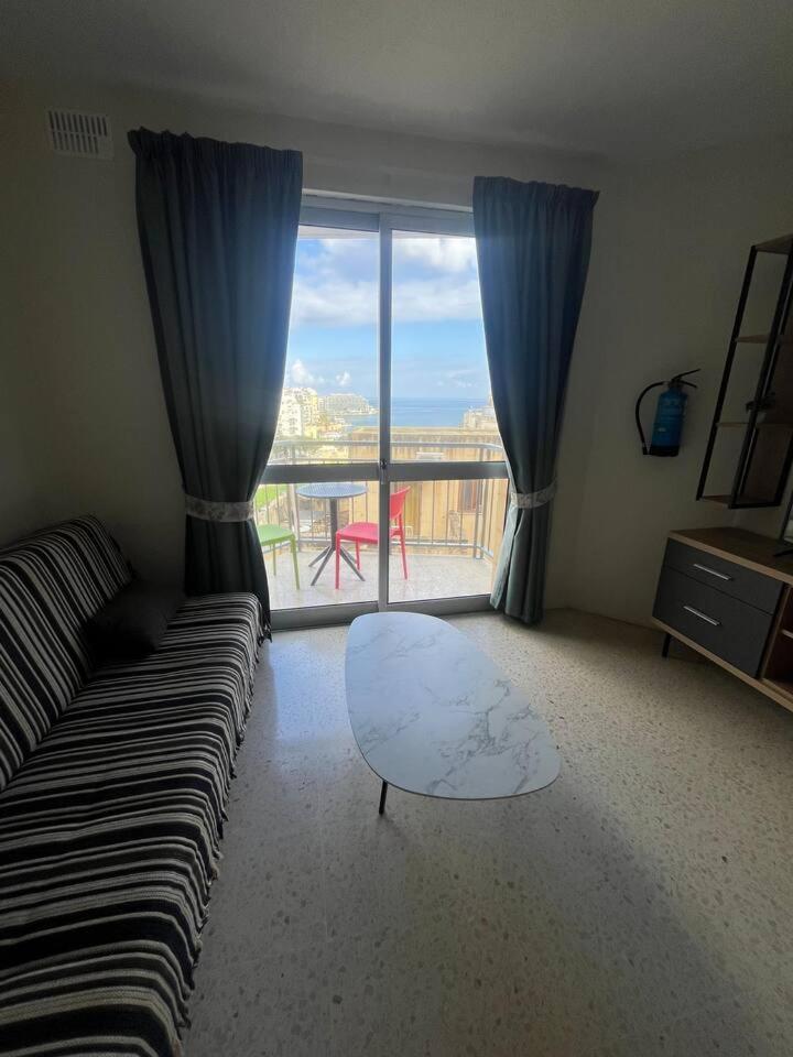 1 Bedrm Apt Seaview Balluta Bay Saint Julian's Eksteriør bilde